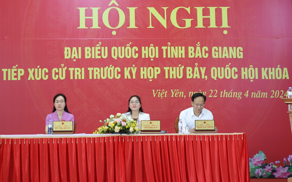 Đoàn đại biểu Quốc hội tỉnh Bắc Giang tiếp xúc cử tri tại thị xã Việt Yên|https://stp.bacgiang.gov.vn/hien-thi-noi-dung/-/asset_publisher/wtMnvtGfRUNi/content/-oan-ai-bieu-quoc-hoi-tinh-bac-giang-tiep-xuc-cu-tri-tai-thi-xa-viet-yen